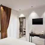 ゲストハウス Dama Luxury ポンペイ